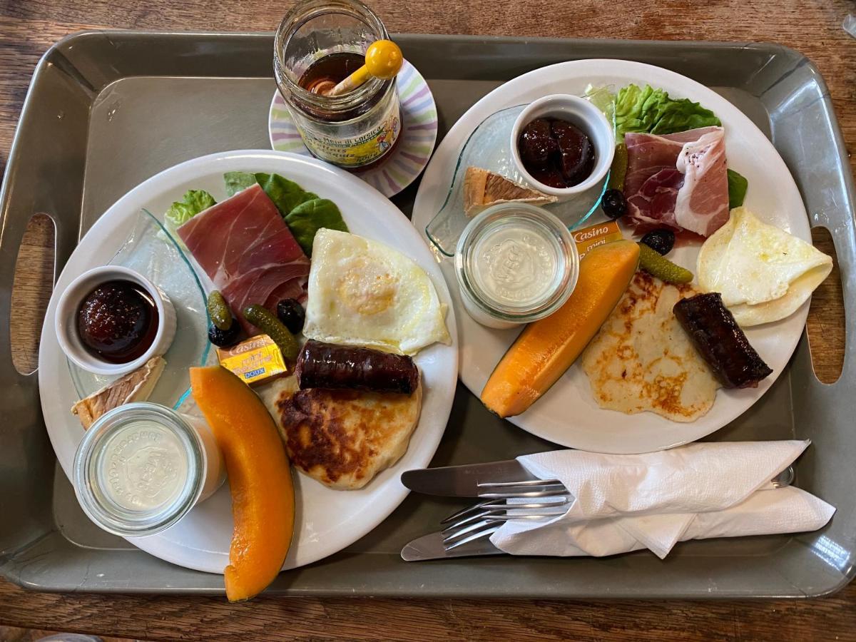 Alojamento de Acomodação e Pequeno-almoço Casa Di Floumy