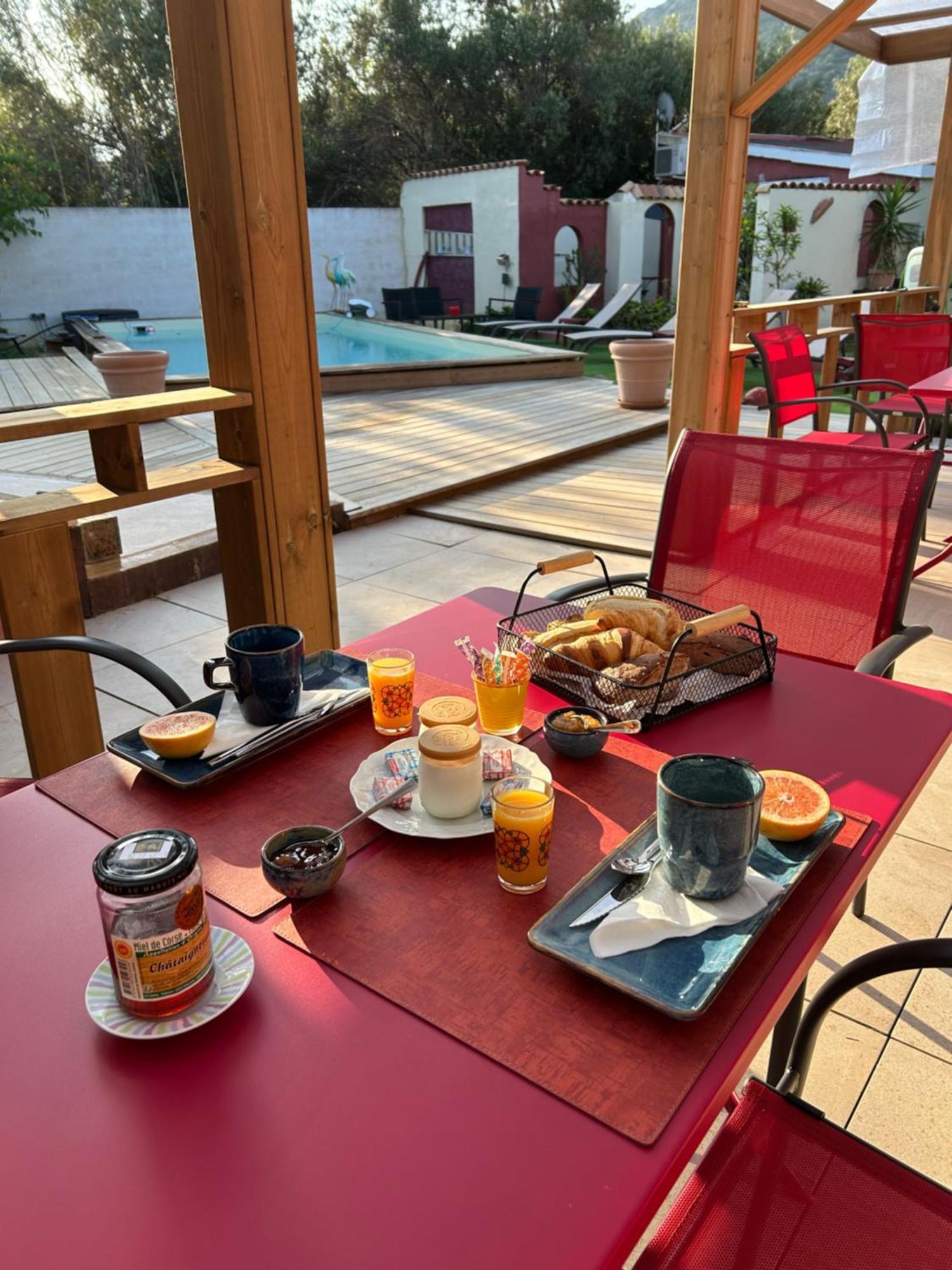 Alojamento de Acomodação e Pequeno-almoço Casa Di Floumy 2*